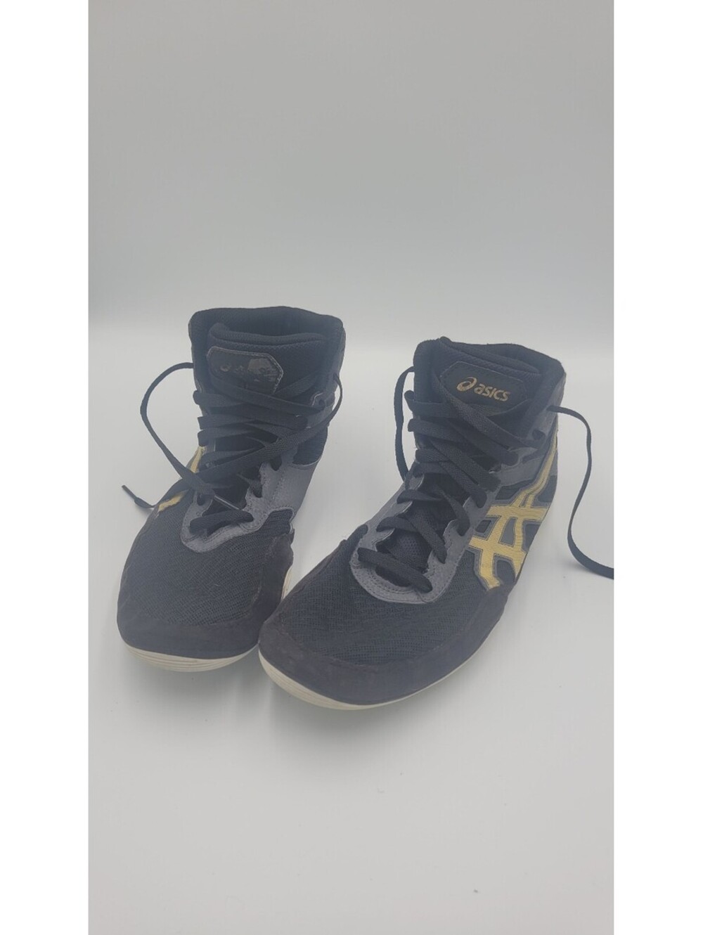Asics Men's High-Top Wrestling Shoes Black and Gold Size 11